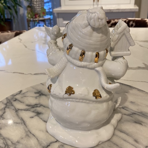 Vintage Porcelain with Handpainted Gold Accents Snowman and Original Box. - Picture 4 of 13